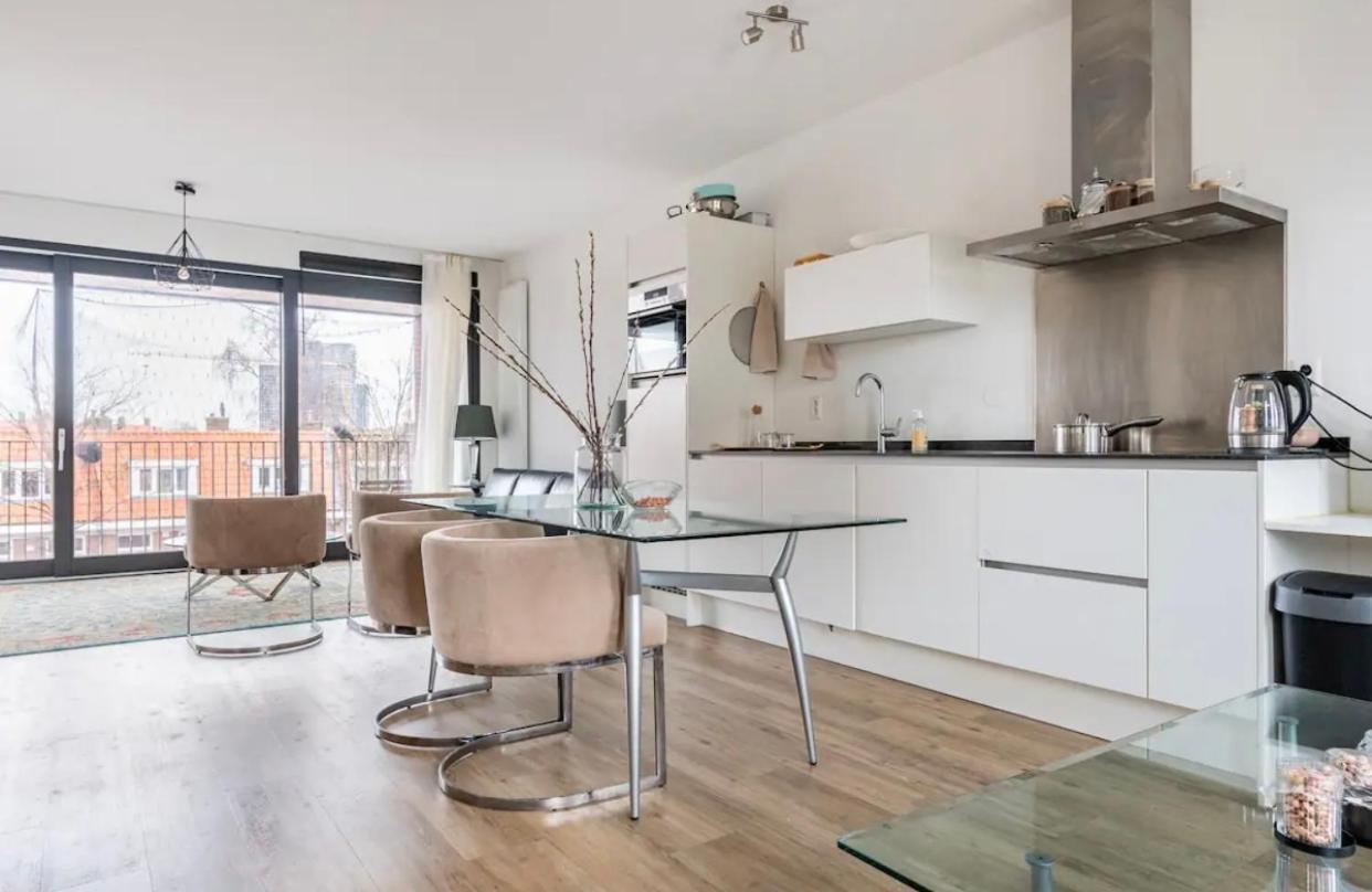4-Bedroom- Central Located- 120 Sqr Meter Apartment Amsterdam Eksteriør billede