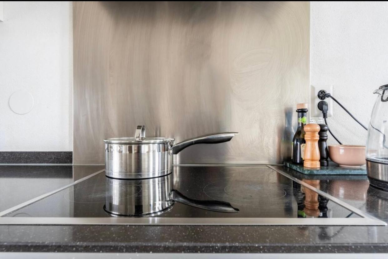 4-Bedroom- Central Located- 120 Sqr Meter Apartment Amsterdam Eksteriør billede