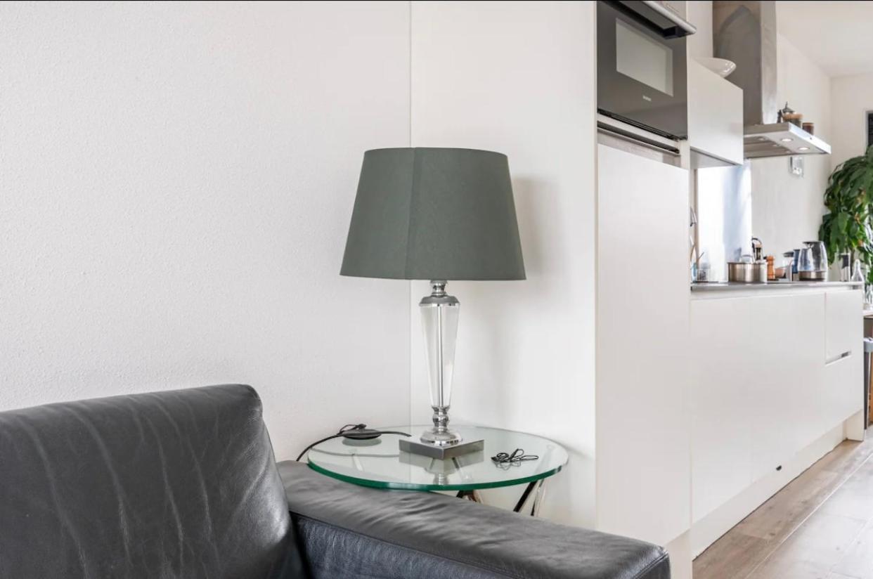 4-Bedroom- Central Located- 120 Sqr Meter Apartment Amsterdam Eksteriør billede