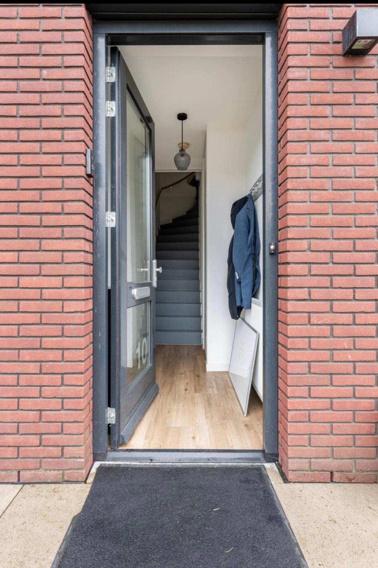 4-Bedroom- Central Located- 120 Sqr Meter Apartment Amsterdam Eksteriør billede
